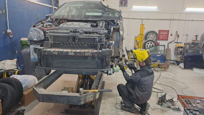 Автотенекджийски услуги